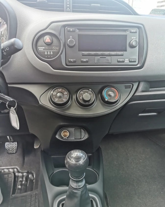 Toyota Yaris cena 38900 przebieg: 152000, rok produkcji 2018 z Chrzanów małe 154